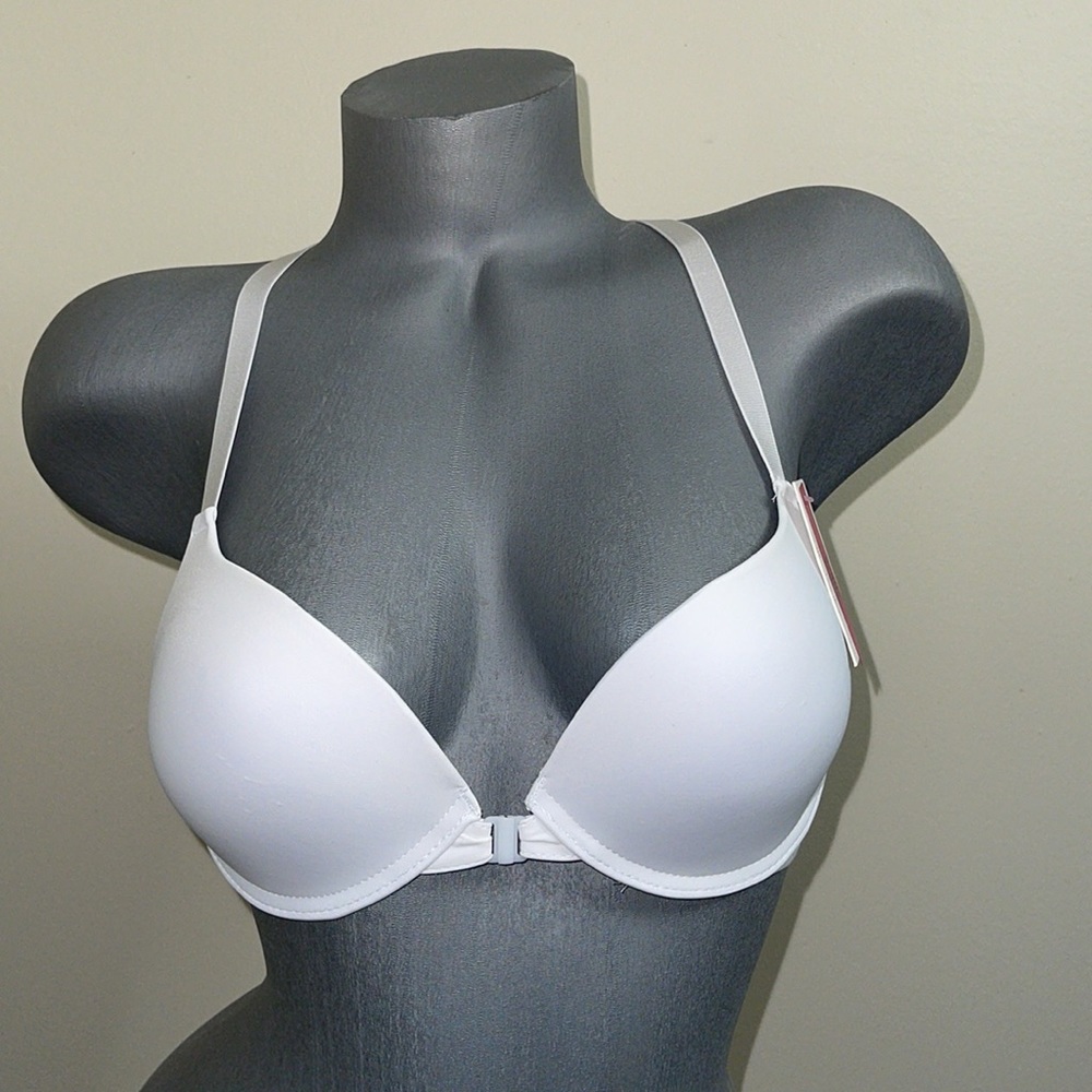 Push-up Bra Gentle Racerback Front Close. Size 32B,34B,34C or 36B.